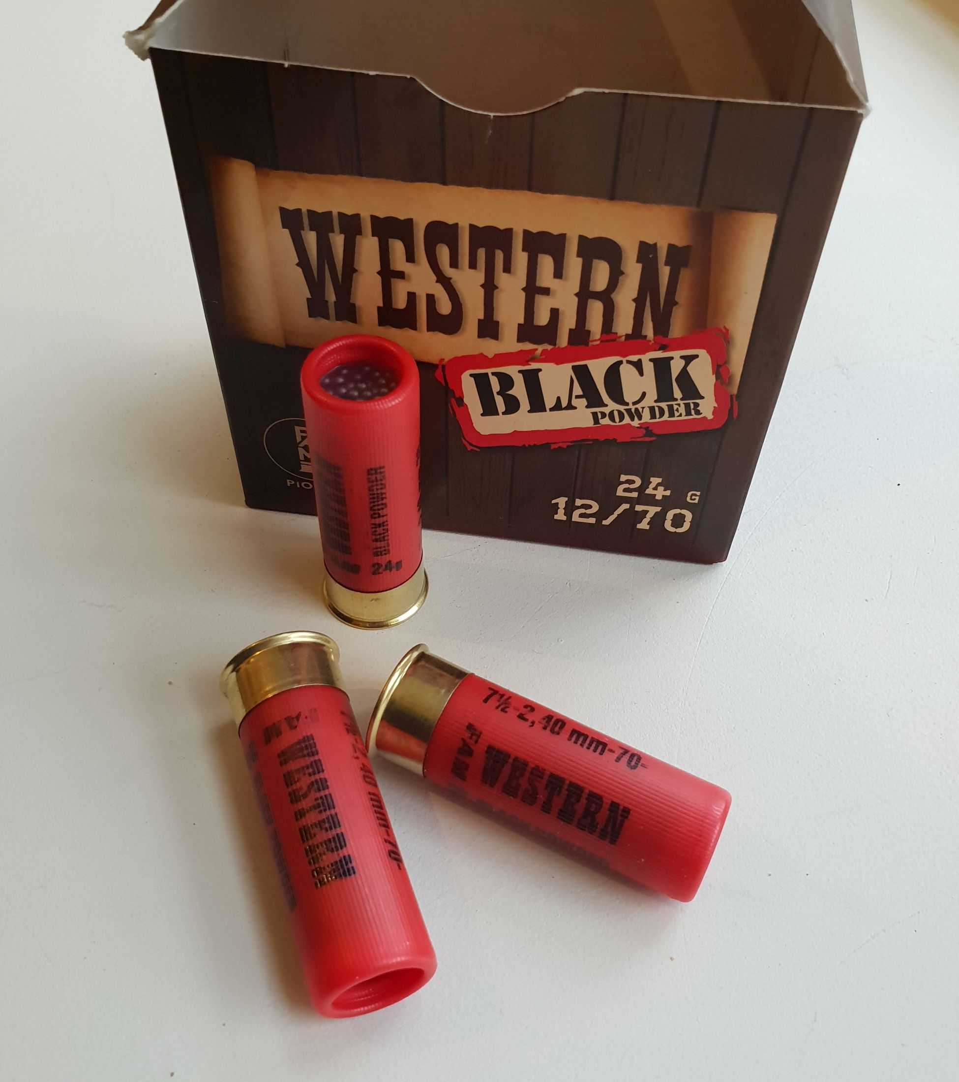 Feketelőporos Cowboy-Action sörétes lőszer Lengyelországból