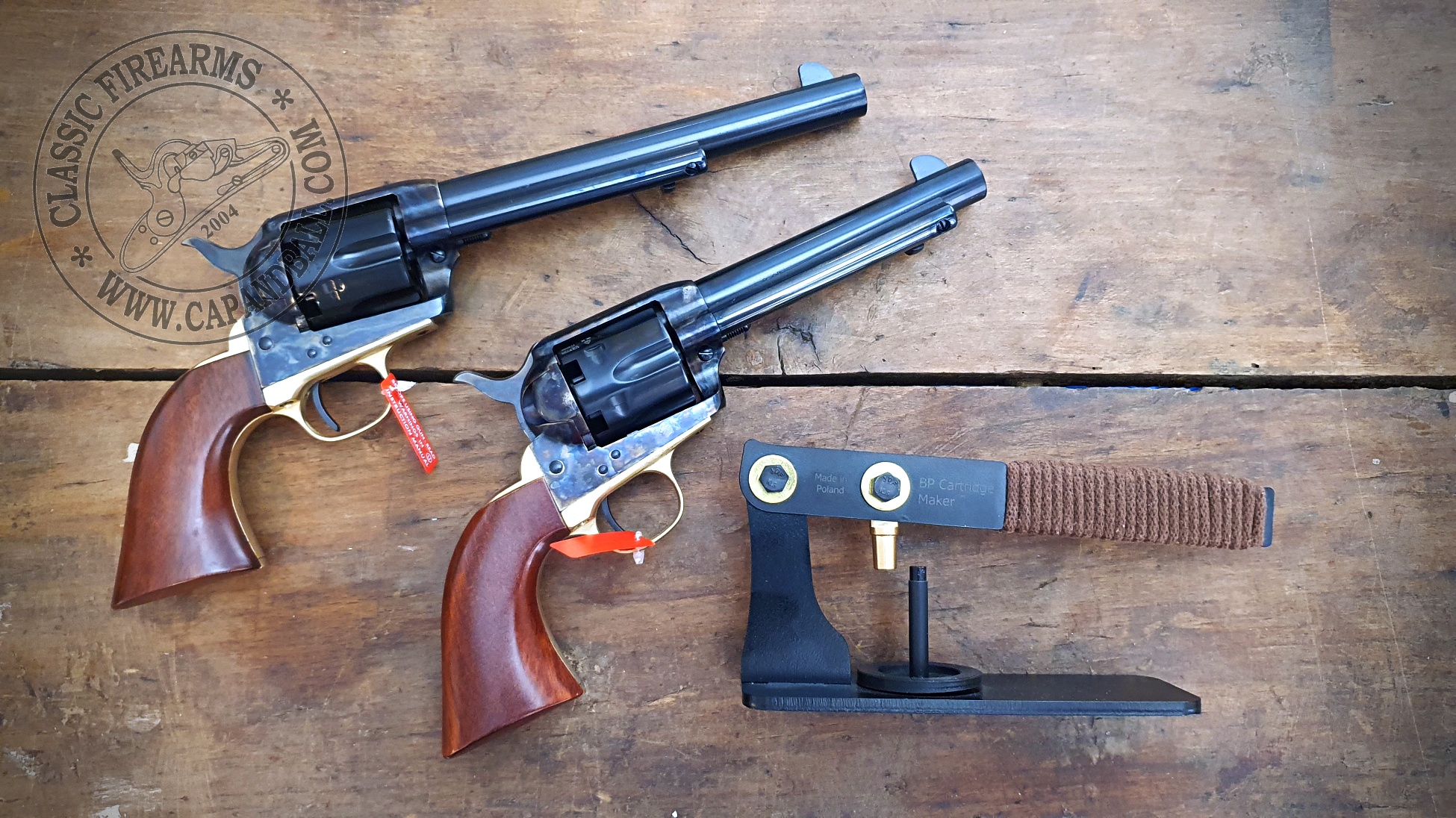 Uberti Cattleman ajándék BP Maker töltőpréssel