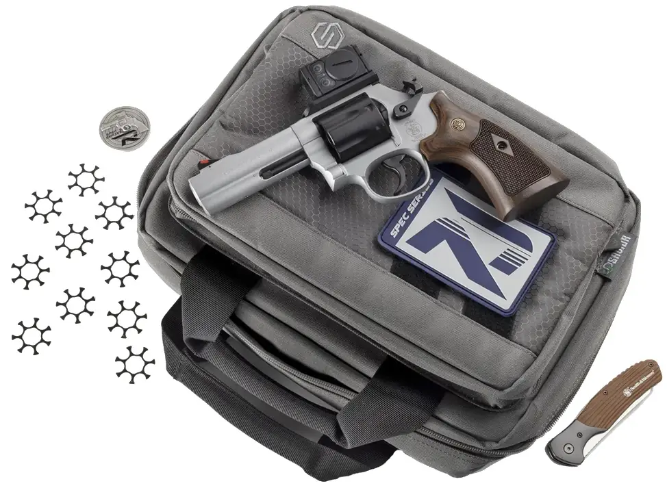 Smith and Wesson Spec Series R Model 686 Plus NO Lock